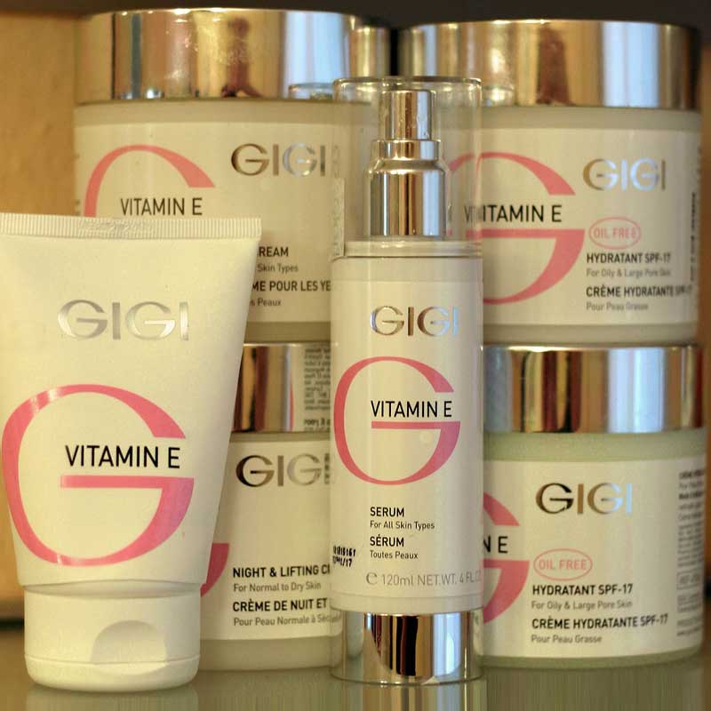 Ránctalanító arckezelés vitaminos készítményekkel